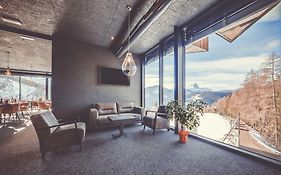 Spaces Hotel
